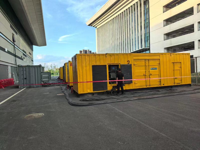 莲湖柴油发电机冬季保养注意事项?