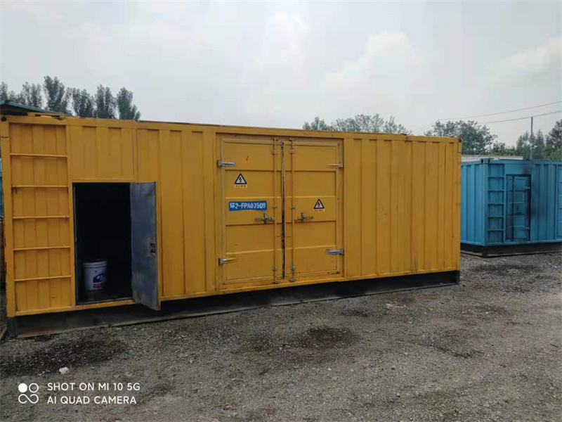 莲湖200KW柴油发电机组需要配备什么型号的电缆线？